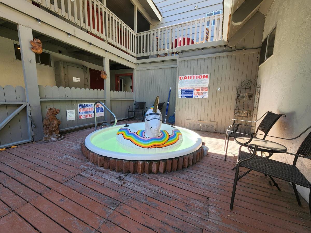 Cinnamon Bear Inn Mammoth Lakes Exterior foto