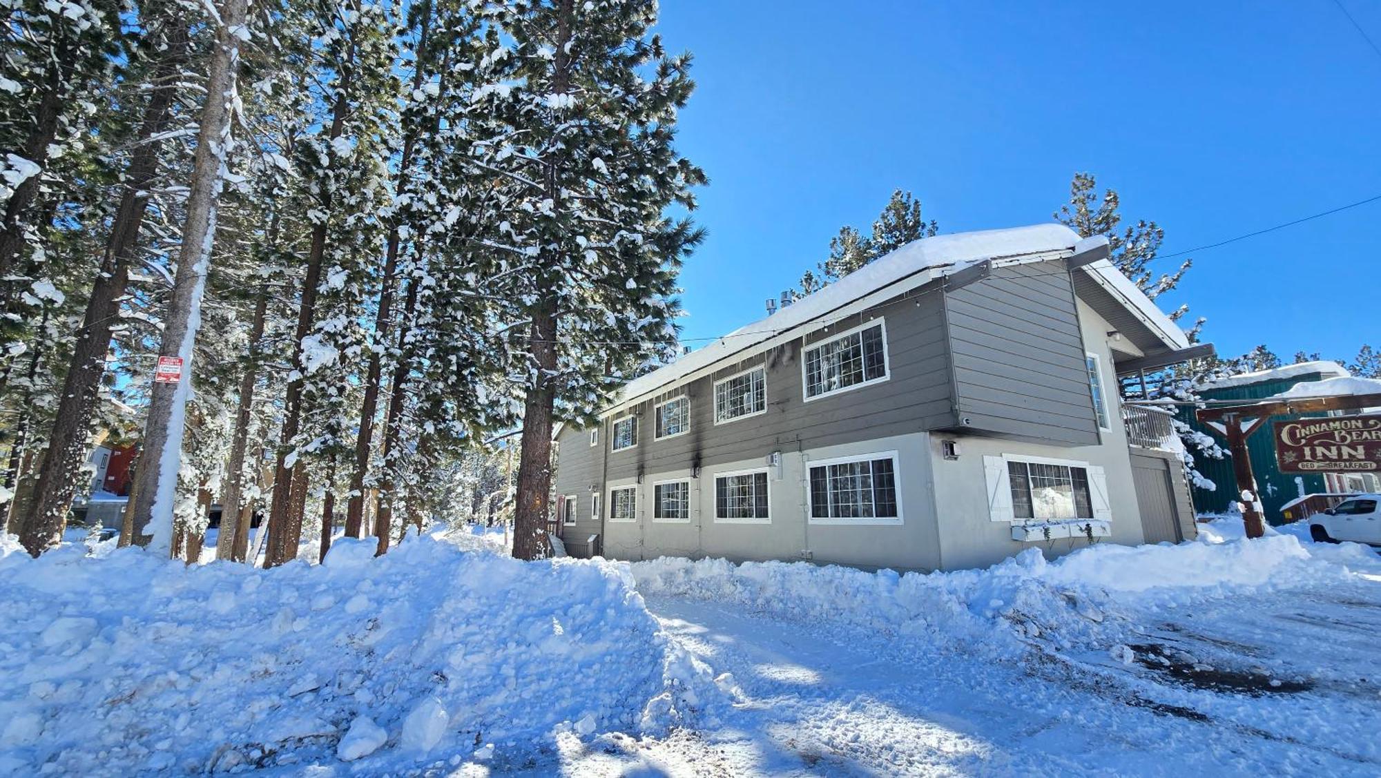 Cinnamon Bear Inn Mammoth Lakes Exterior foto